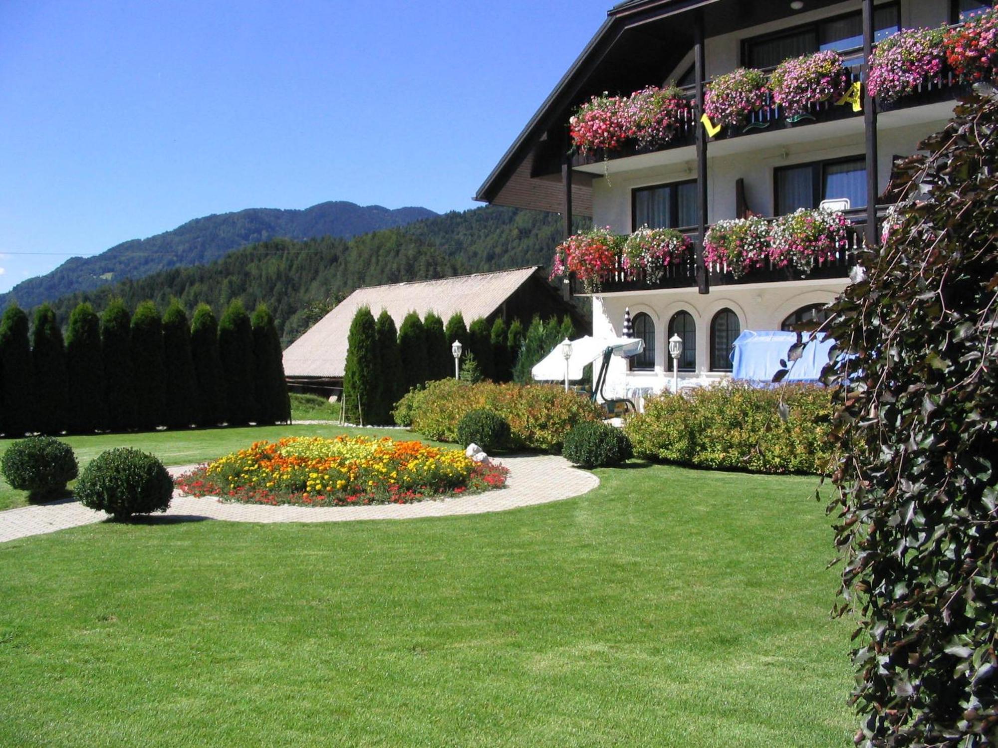 Penzion Livada Kranjska Gora Εξωτερικό φωτογραφία